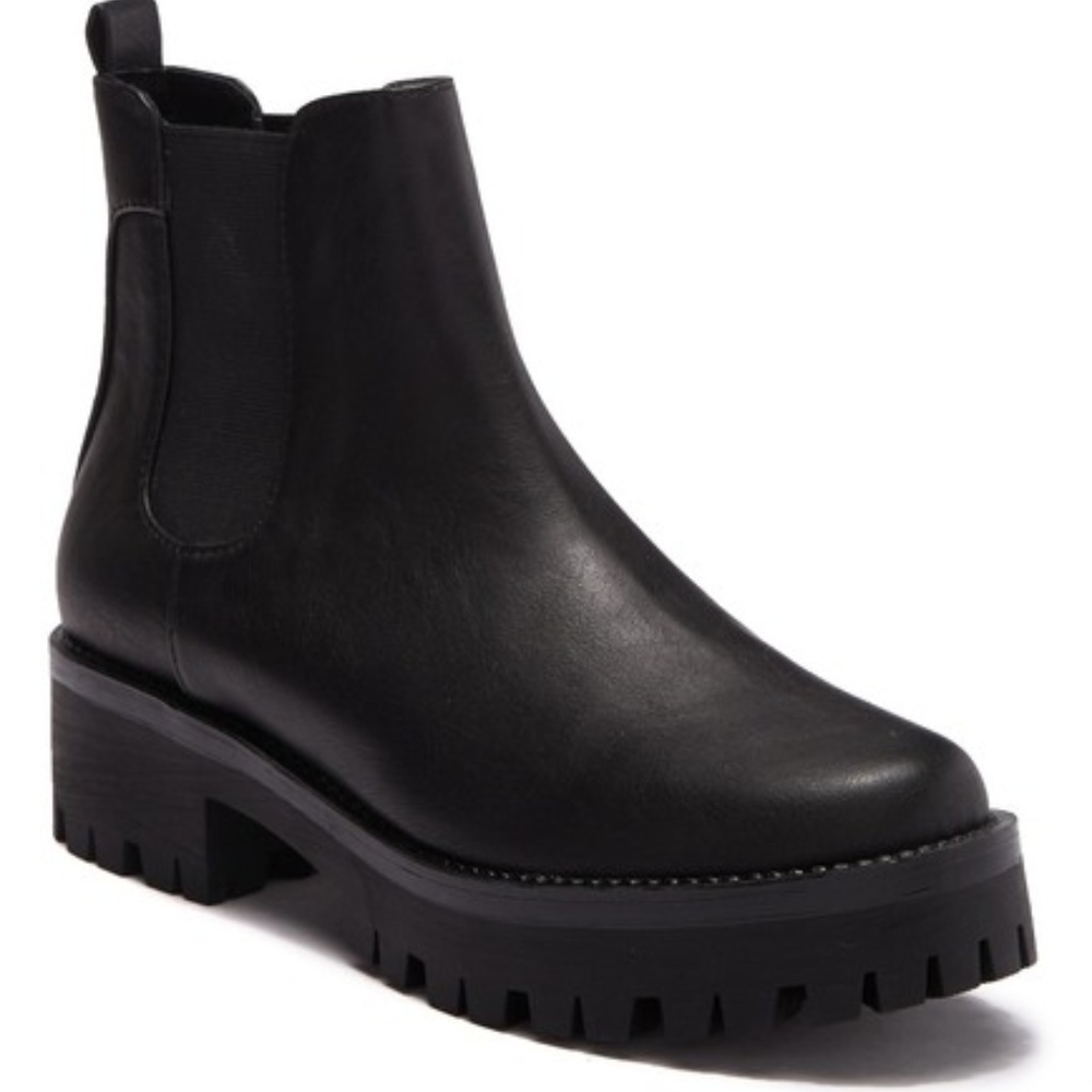 NEW Steve Madden Harrison Platform Chelsea Boot